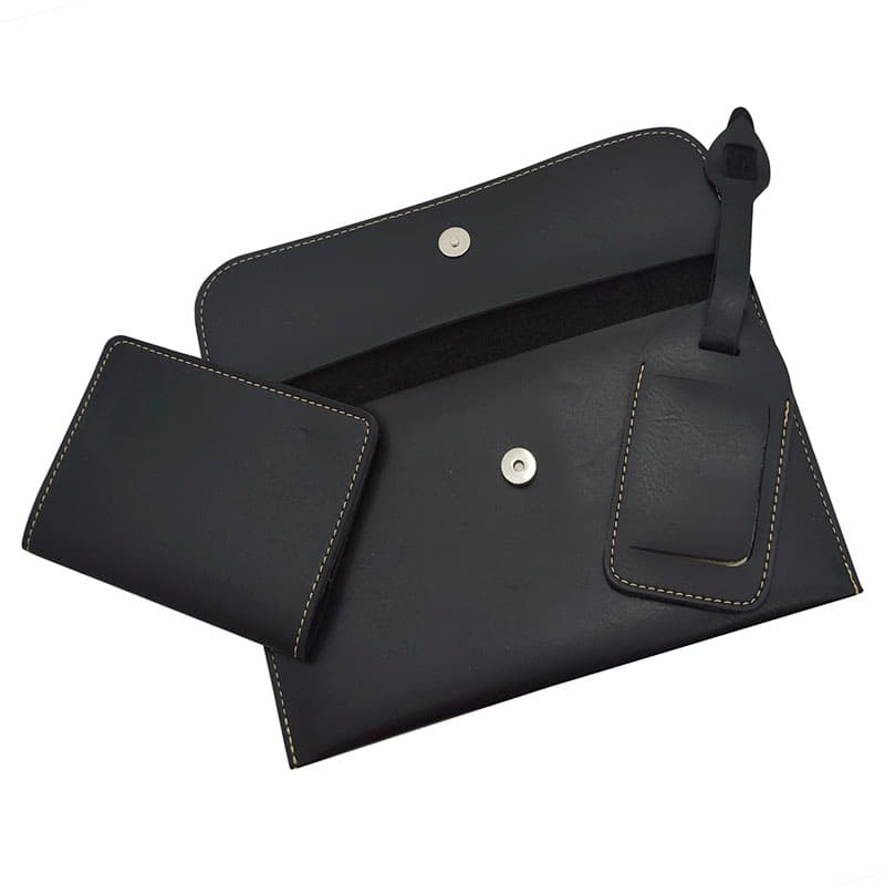 Kit Viagem com Porta Passaporte e Voucher Personalizado - imagem 1
