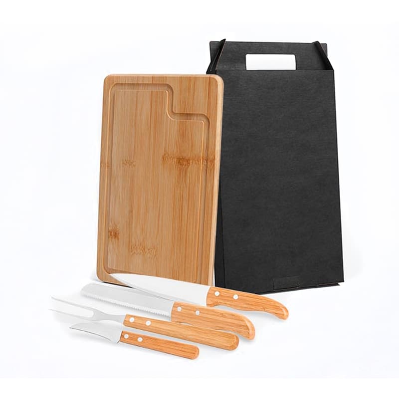 Kit Churrasco 6 Peças com Tábua de Bambu Personalizado - imagem 1