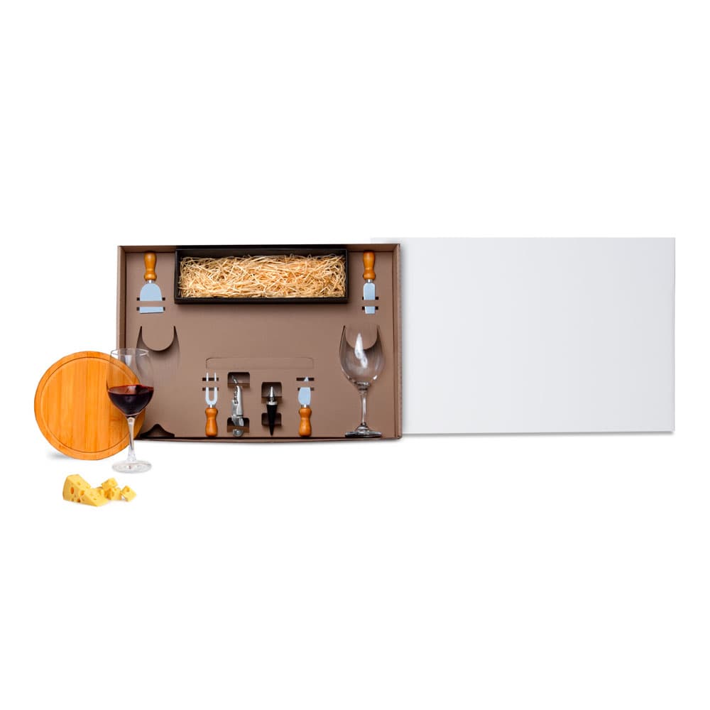 Kit Queijo e Vinho com Tábua e Taças Personalizado - imagem 1