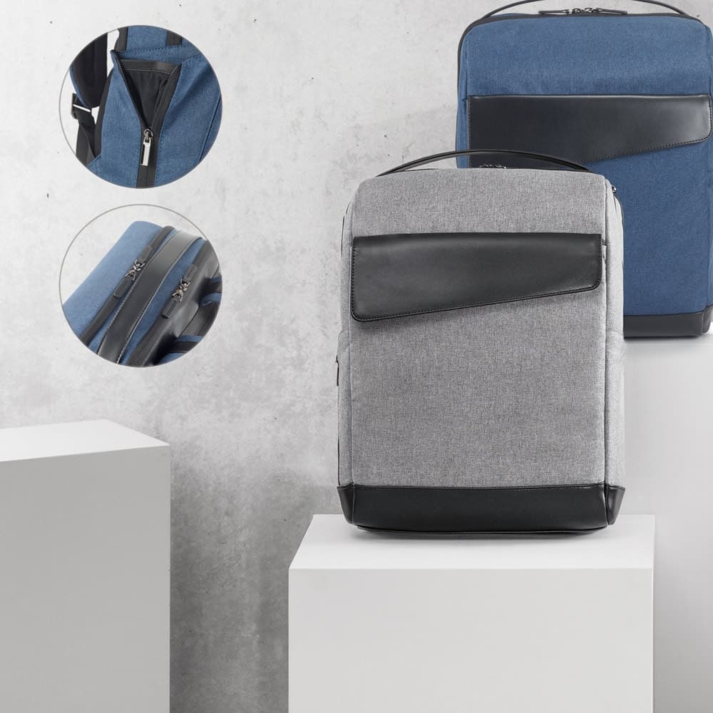 Mochila com couro sintetico - imagem 1